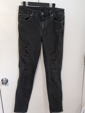 American Eagle Outfitters Gray Distressed Skinny Jeans